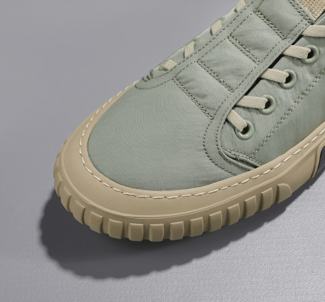 TITANIUM SHOES RESISTANT & COMFORTABLE • Kyven