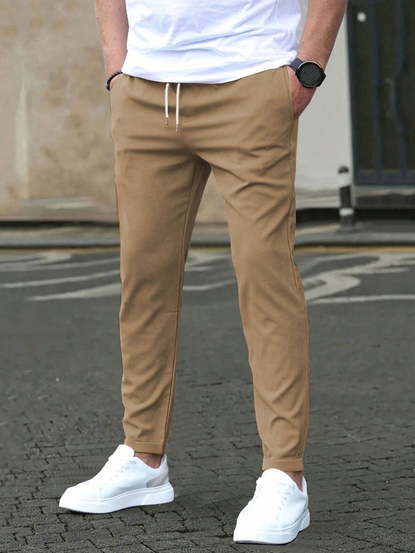 Slim-Fit Casual Pants for Modern Men – Jonas • Kyven